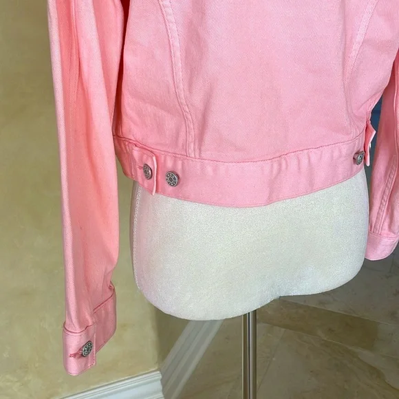BDG by Urban Outfitters Blush pink denim jacket - Picture 8 of 9